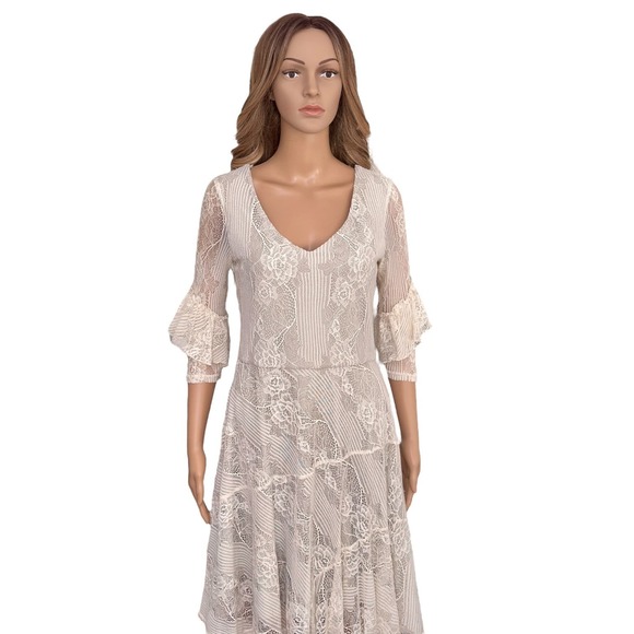 Joyfolie Mia Joy Marabel Dress Lace Asymmetrical hem boho Cream White Medium - Picture 2 of 12